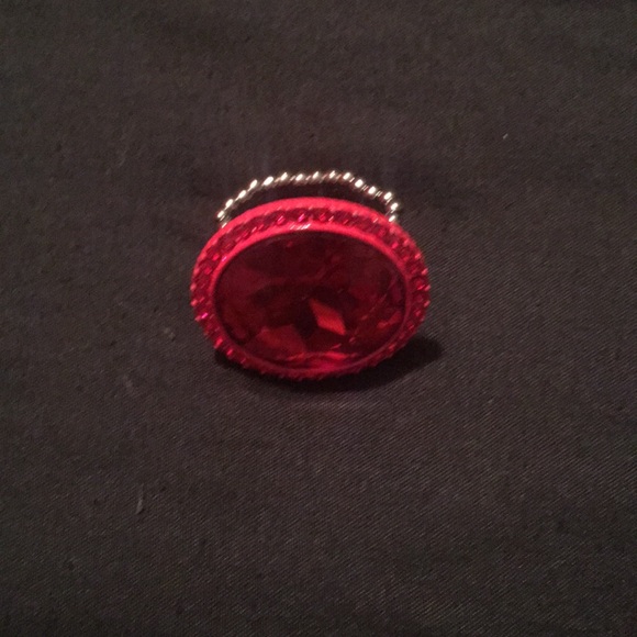 Beautiful ring - Picture 5 of 8